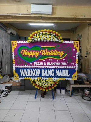 Papan Bunga di Jelambar Baru